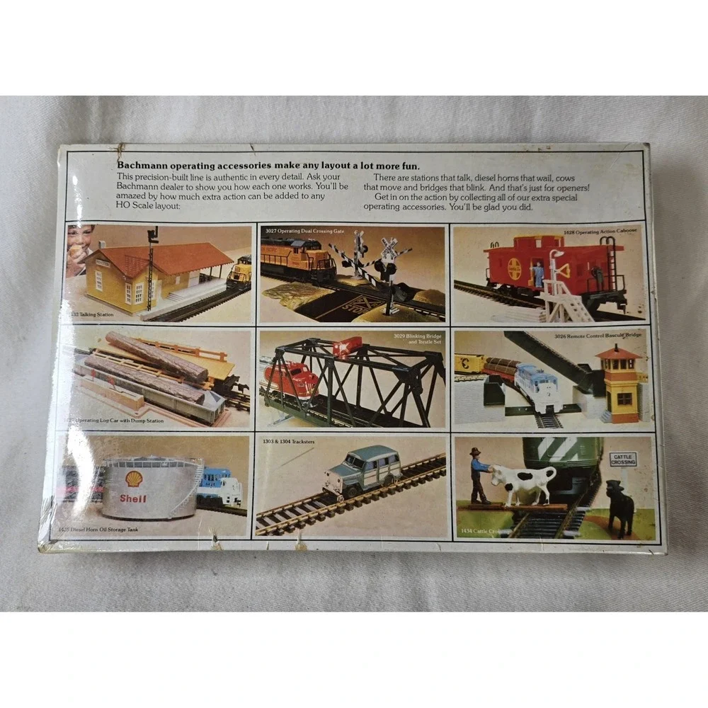 New Ho scale Bachmann Dual‎ Crossing Gates #46220 NEW never used